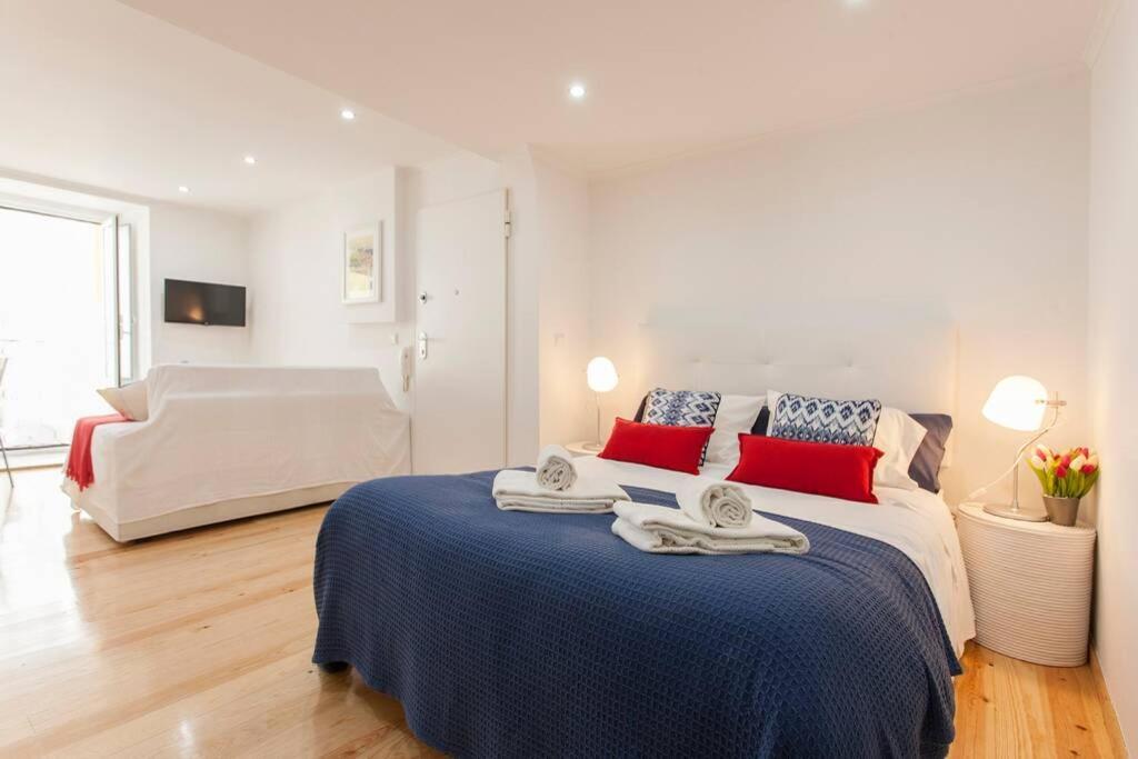 Charming Studio In Mouraria Lisbon Bagian luar foto