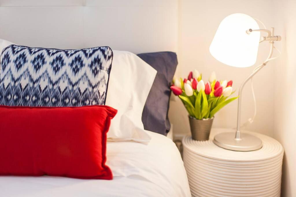 Charming Studio In Mouraria Lisbon Bagian luar foto